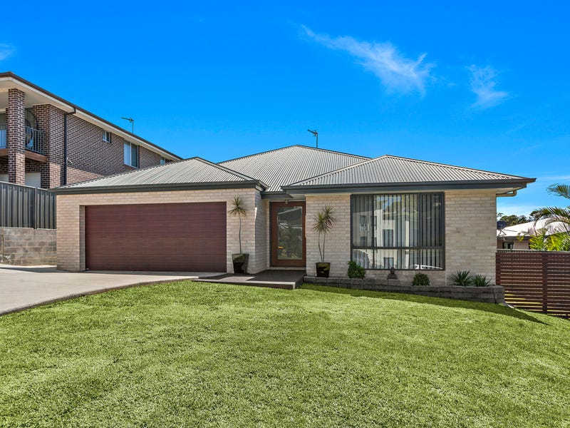 132 Shearwater Drive, Lake Heights, NSW 2502