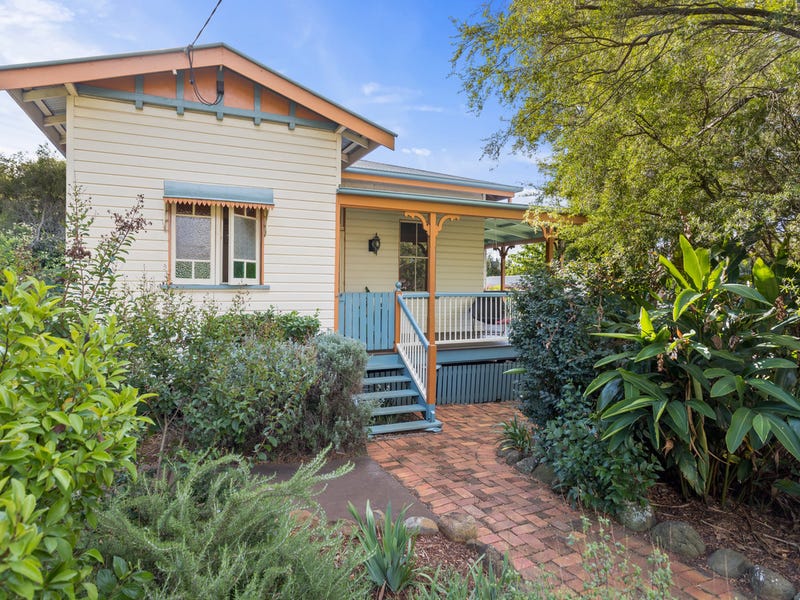 57 Gordon Avenue, Newtown, Qld 4350 Property Details