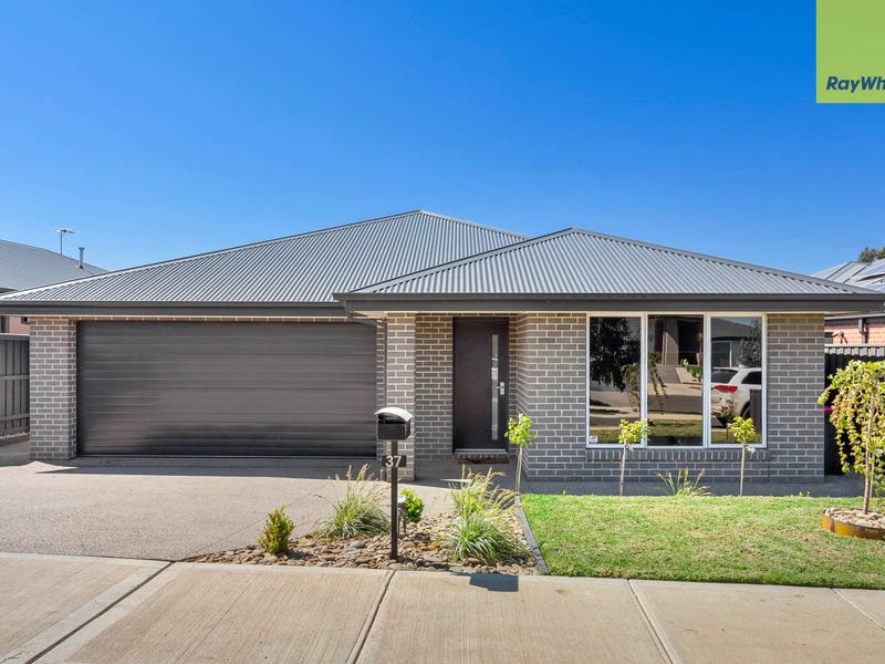 37 Mclachlan Street Bacchus Marsh Vic 3340
