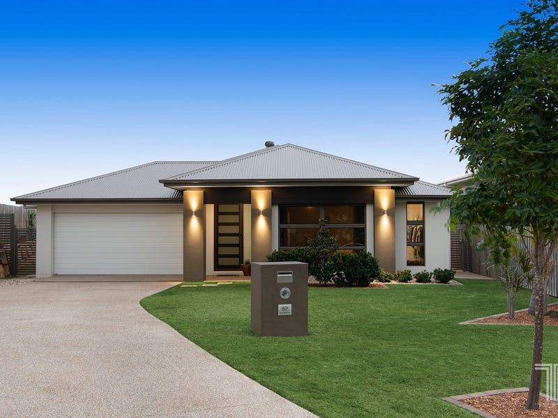 57 Empress Drive, Carindale, QLD 4152