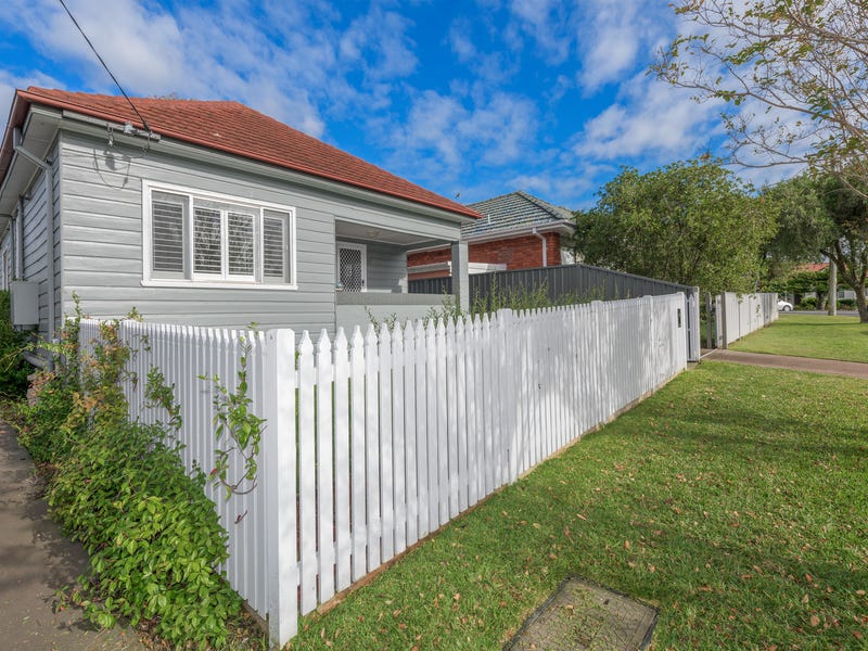35 Norris Avenue, Mayfield West, NSW 2304