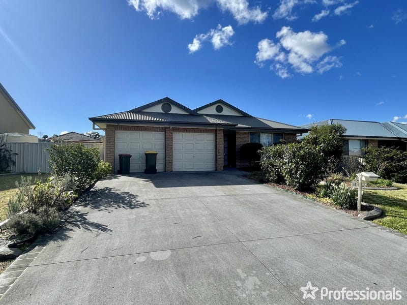60 Rayleigh Drive, Worrigee, NSW 2540