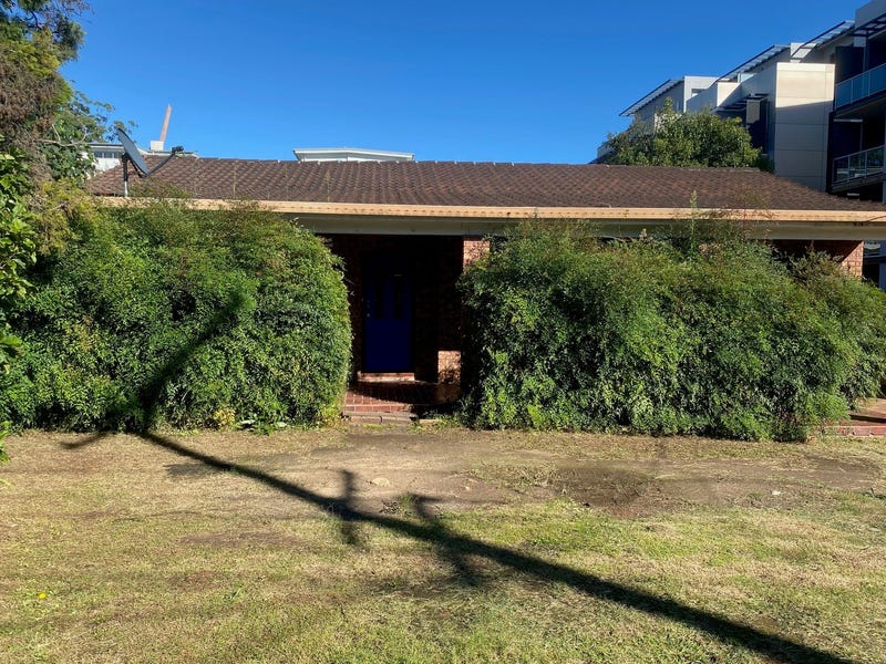 33 Balmoral Street, Waitara, NSW 2077 House for Rent