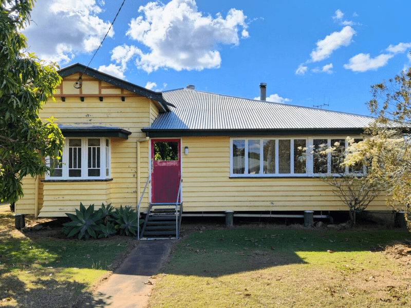 70 Meson Street, Gayndah, Qld 4625 Property Details