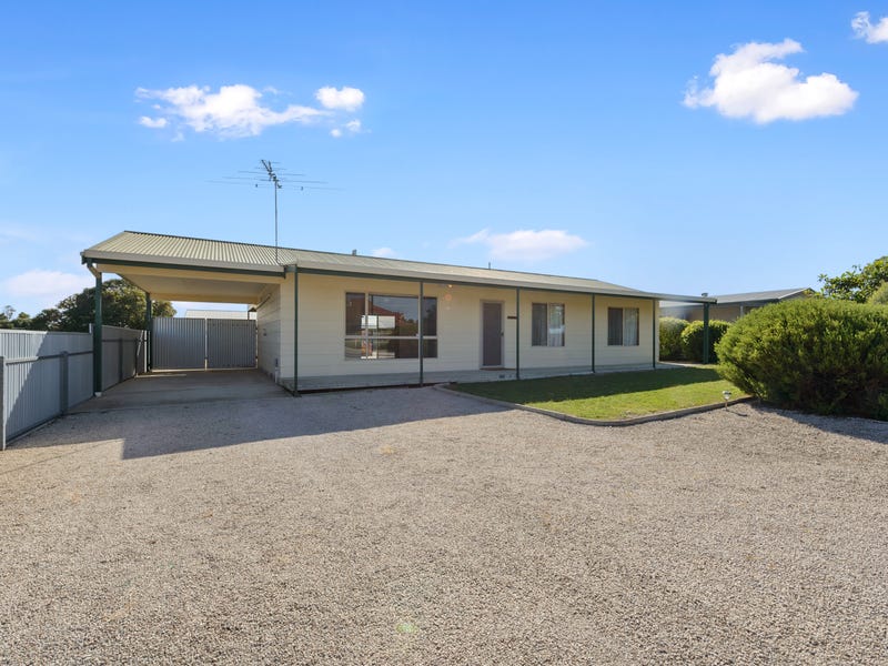 4 Weaver Street, Coobowie, SA 5583 Property Details