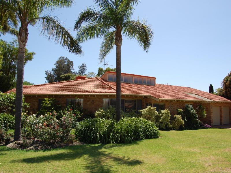 114 Calais Road, Wembley Downs, WA 6019