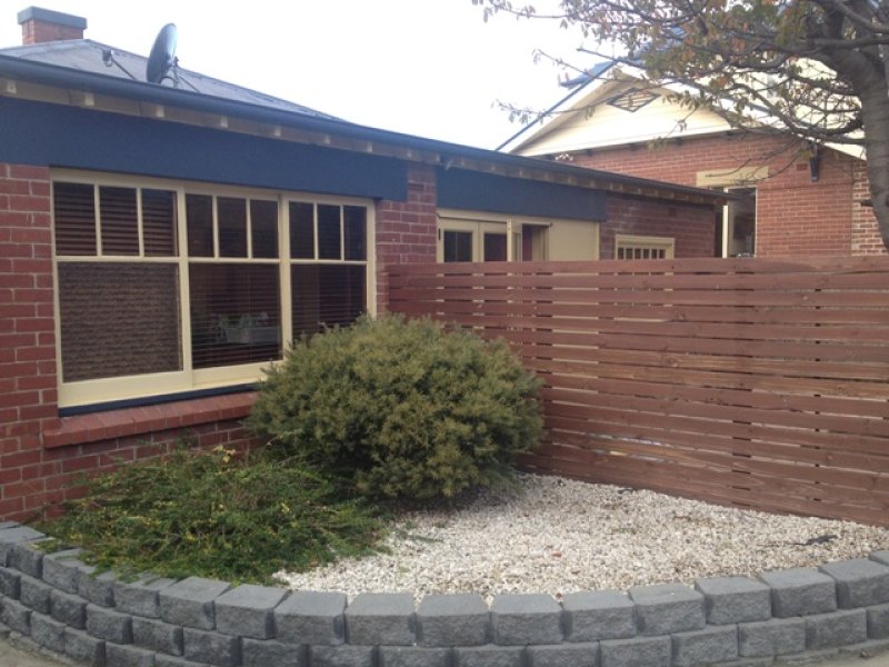 34 Waterloo Cres, Battery Point, TAS 7004