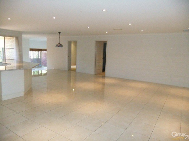 32B Derby Road, Hornsby, NSW 2077