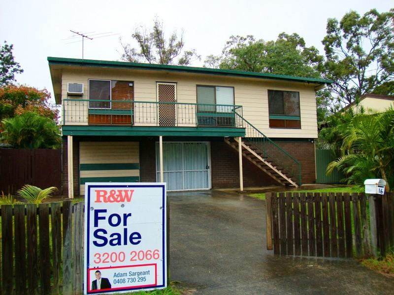 16 Waratah Drive, Crestmead, QLD 4132