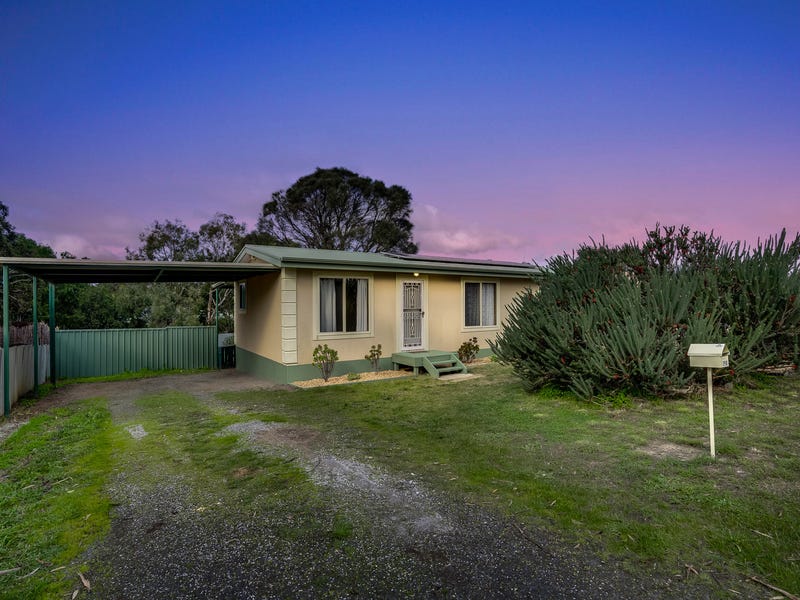 190 Canterbury Road, Victor Harbor, SA 5211