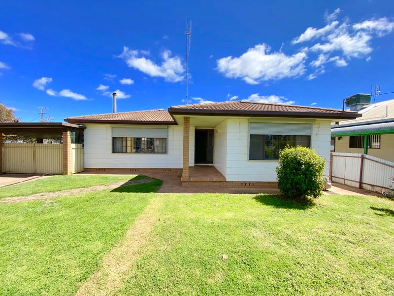 72 Forbes Road, Parkes, NSW 2870