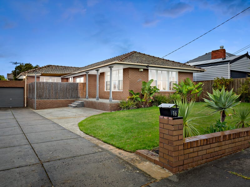 16 Rowena Road, Malvern East, VIC 3145