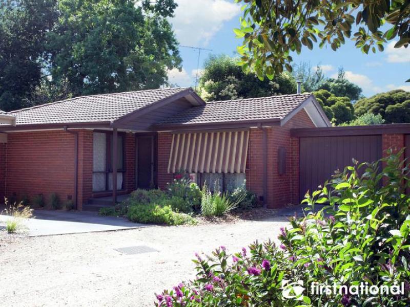 2/31 Peel Street, Berwick, Vic 3806 Property Details