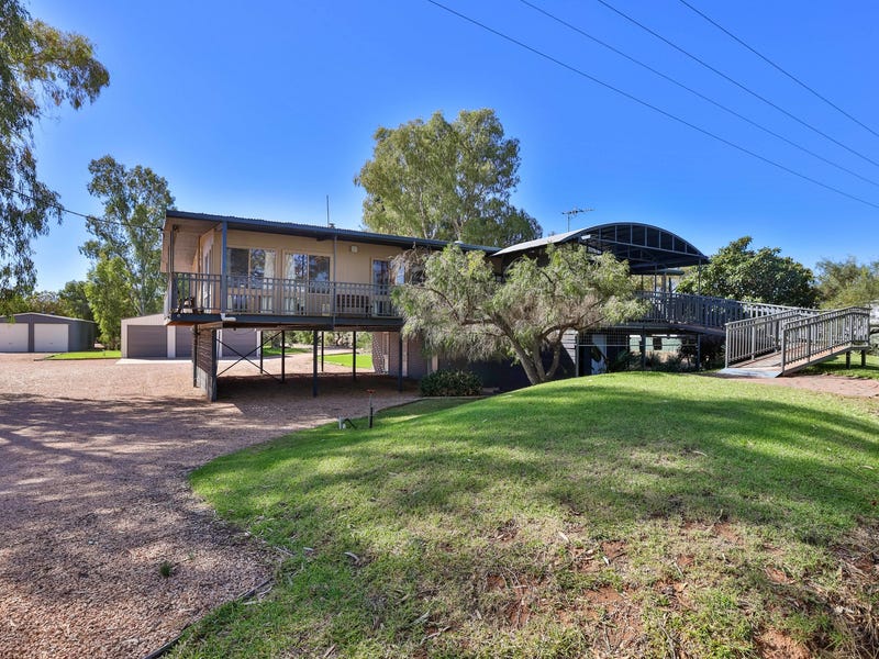 18 Hendy Road, Buronga, NSW 2739