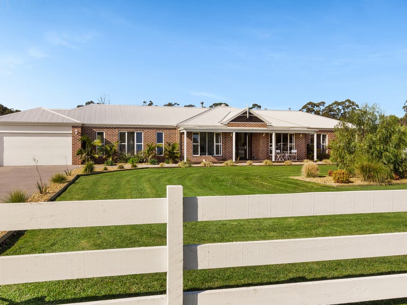 6 Ripplebrook Court, Drouin, Vic 3818 - Property Details