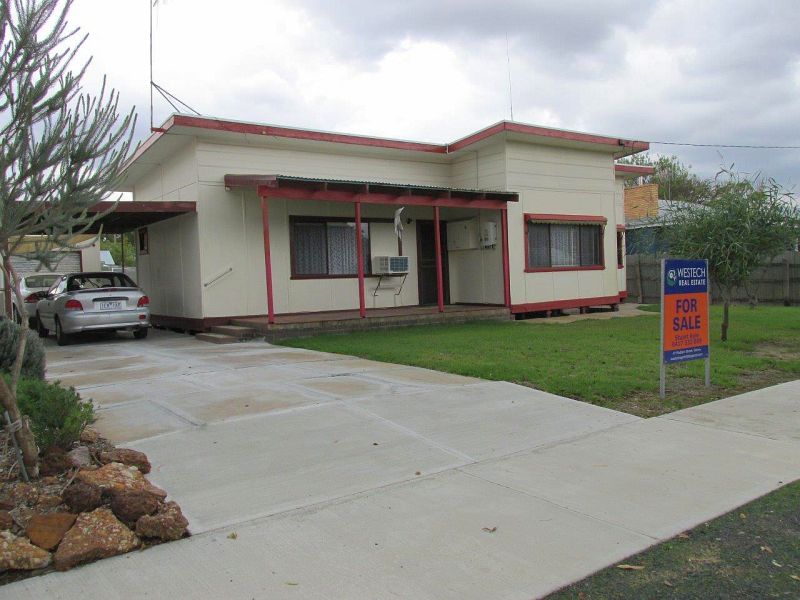 11 Warwick Street, Kaniva, Vic 3419 Property Details