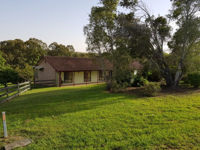 14 Kiwarrak Drive, Rainbow Flat, NSW 2430