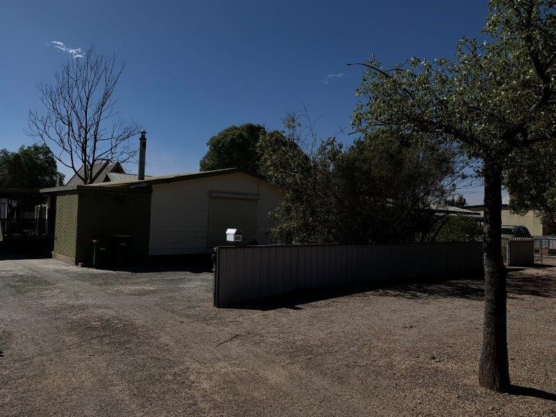 16 Sixth Street, Quorn, SA 5433