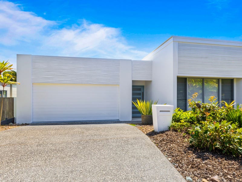 Houses for Sale in Sunrise Beach, QLD 4567 (+2 locations) Pg. 5