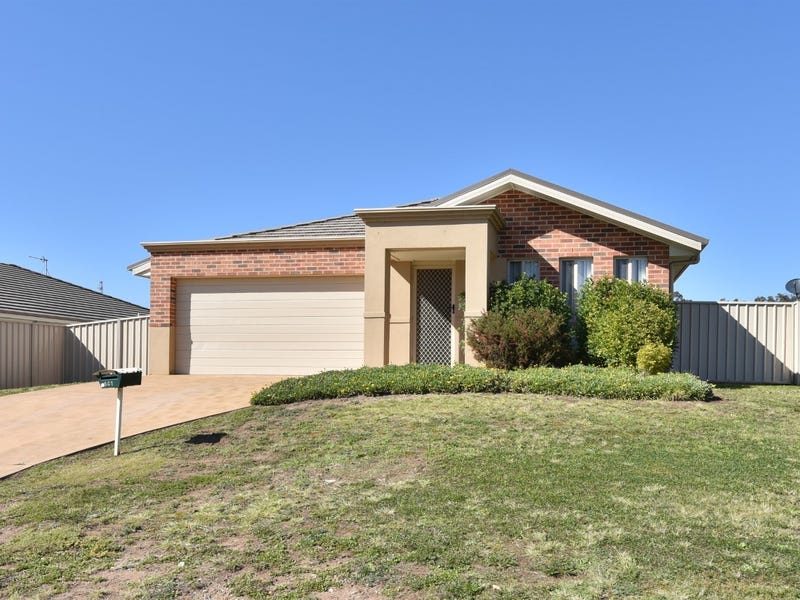 141 Station Street, Bonnells Bay, NSW 2264