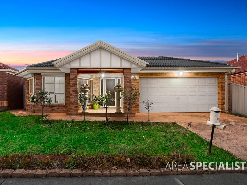 9 Springfield Close, Caroline Springs, Vic 3023 House for Sale