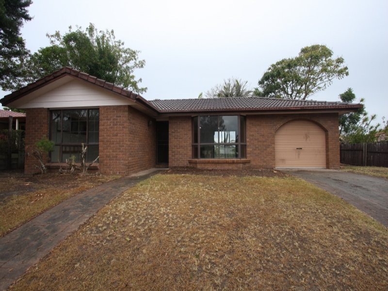 10 Windsor Place, Molendinar, QLD 4214