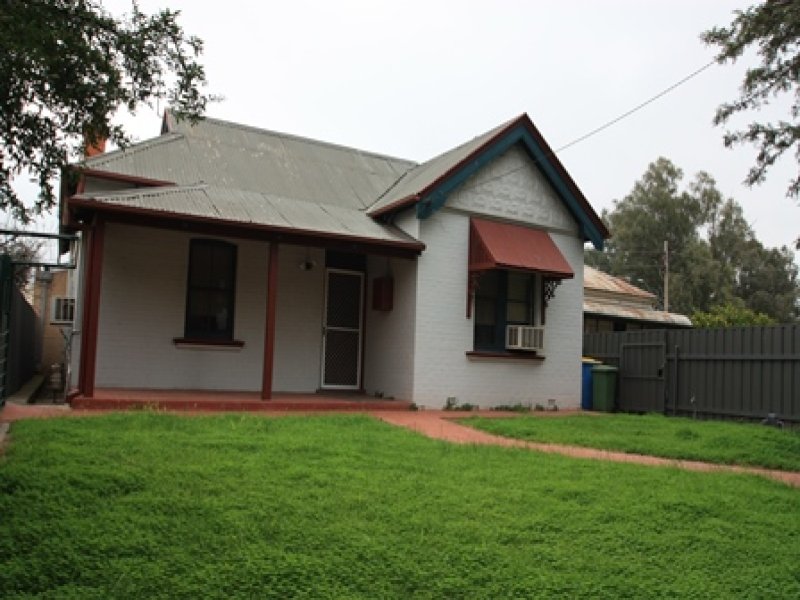 126 Tarcutta Street, Wagga Wagga, NSW 2650