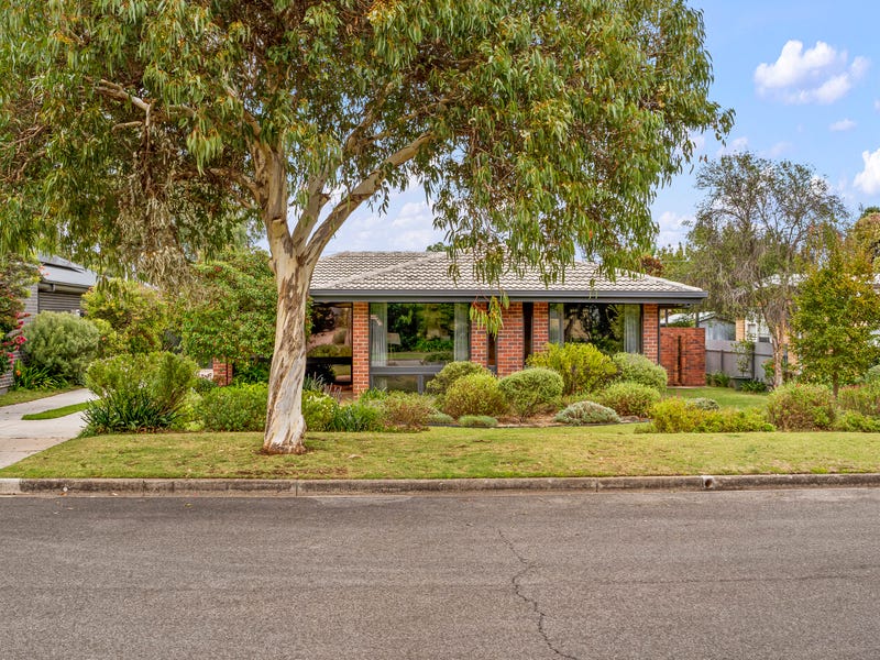 4 Chapman Street, Rostrevor, SA 5073 Property Details