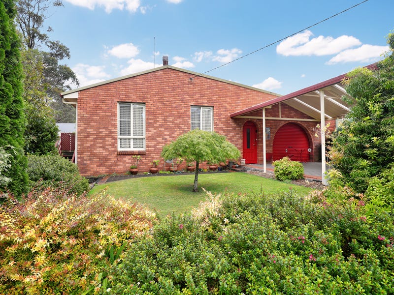 37 St Andrews Avenue, Blackheath, NSW 2785 Property Details