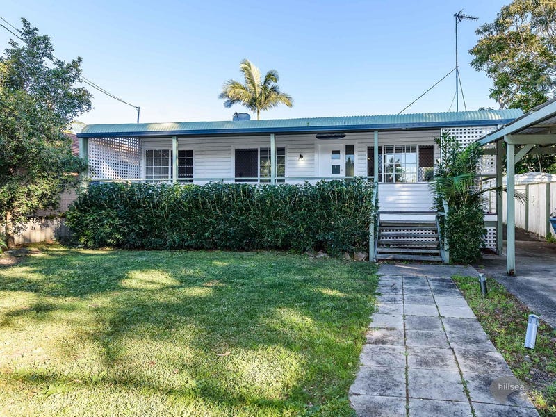 48 Clam Street, Runaway Bay, QLD 4216