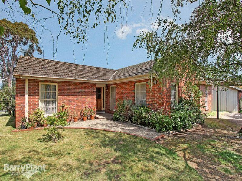 23 Anne Road, Knoxfield, Vic 3180 Property Details