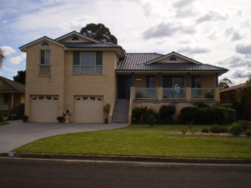 41 Lyrebird Drive, Nowra, NSW 2541 Property Details