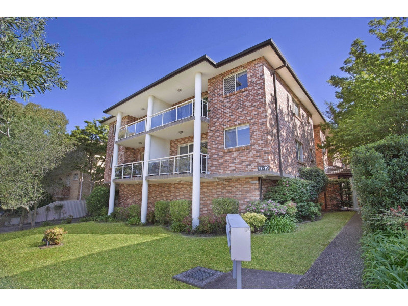 1/17 Balfour Street, Allawah, NSW 2218 Property Details