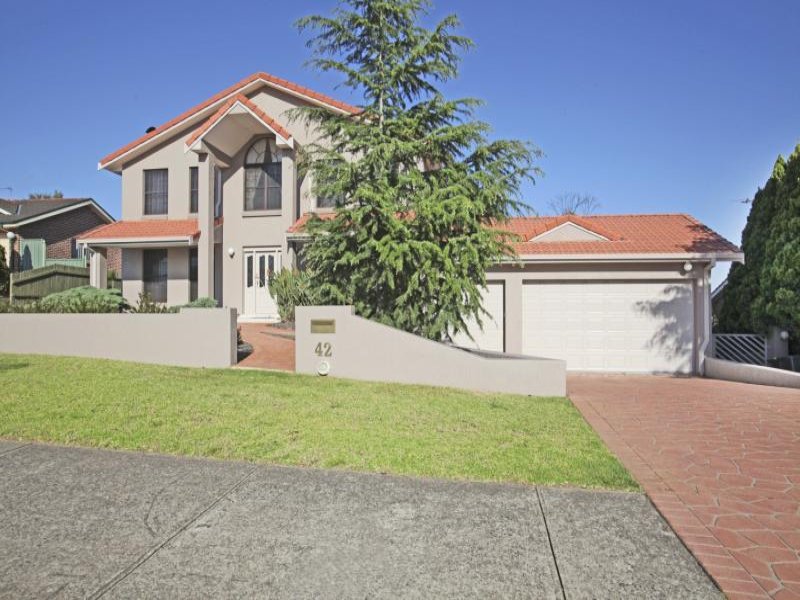 42 Glen Alpine Drive, Glen Alpine, NSW 2560