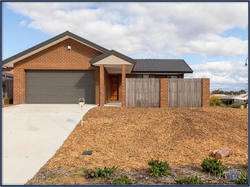 7 Tow Street, MacGregor, ACT 2615 Property Details