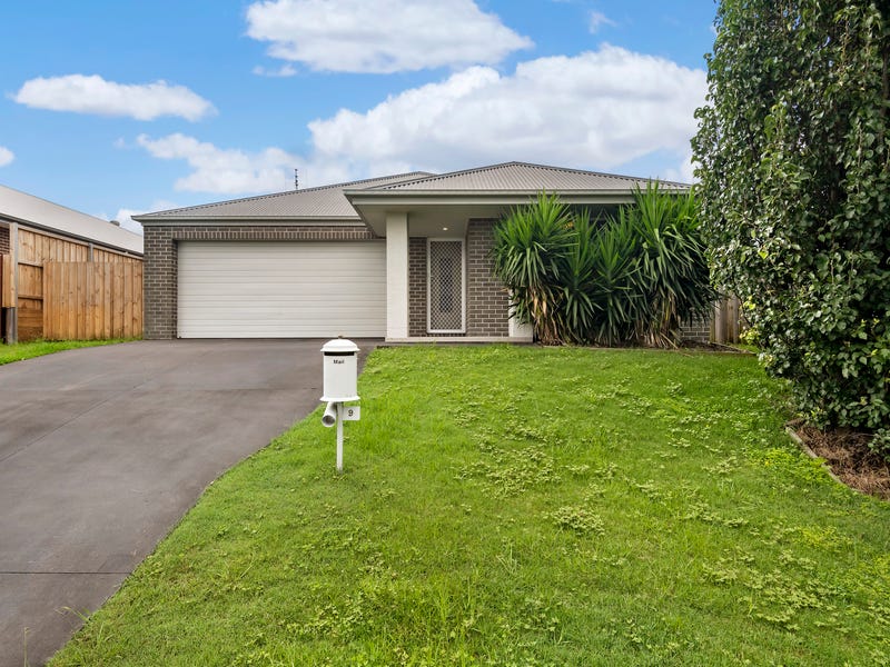9 Myrtle Crescent, Aberglasslyn, NSW 2320 Property Details