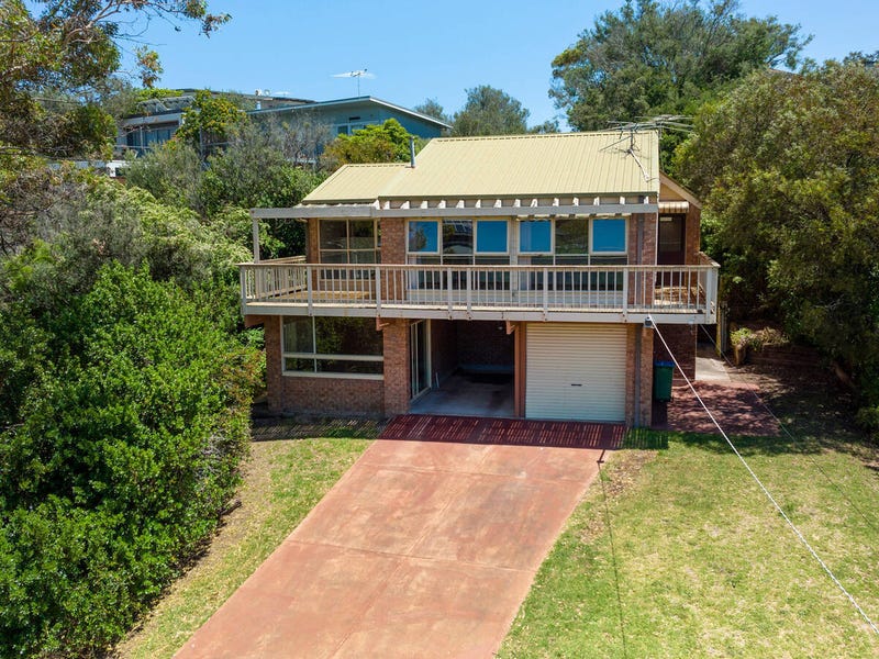 62 Weeroona Street, Rye, Vic 3941 Property Details