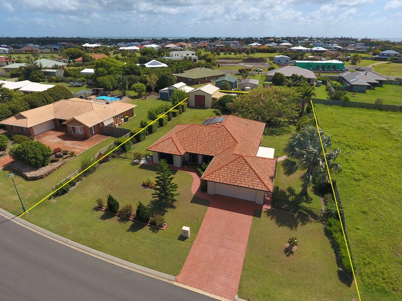 8 Coral Cove Drive Coral Cove Qld 4670 House for Sale