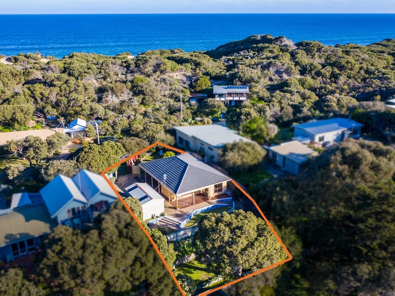 22 Blyth Street, Breamlea, Vic 3227 Property Details