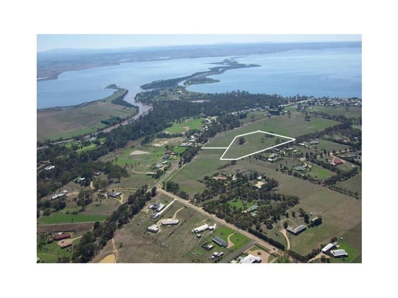 20 Harrys Lane, Eagle Point, VIC 3878