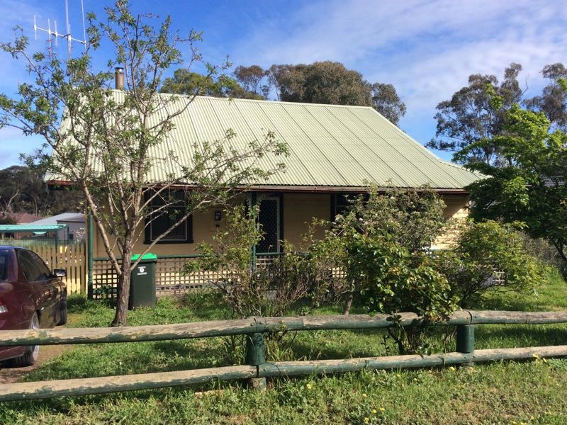 1 Eastern Lane, Maiden Gully, VIC 3551