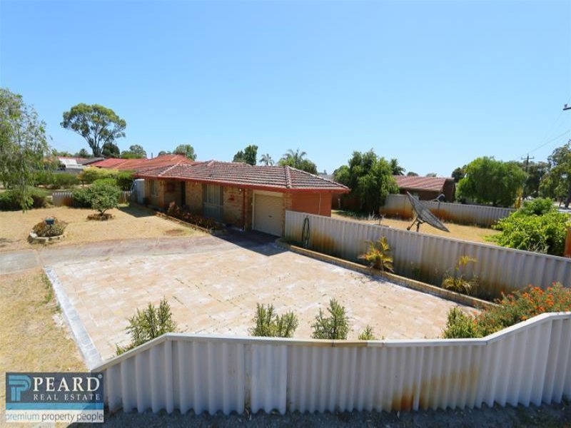 2 Meadowbrook Drive, Parkwood, WA 6147