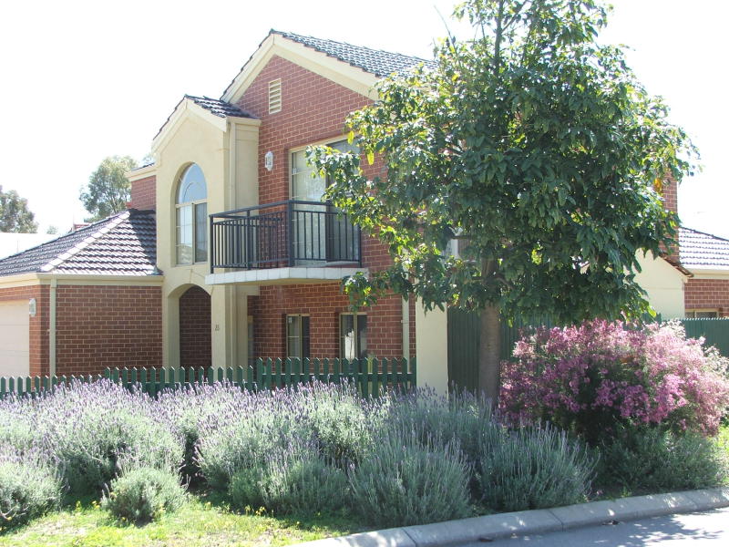 26 The Strand, Bayswater, WA 6053 Property Details