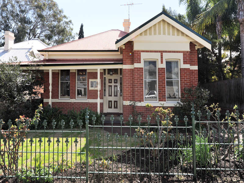 9 Bernard Street, Claremont, WA 6010 Property Details