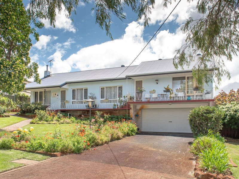 33 Reid Street, Bassendean, WA 6054 Property Details