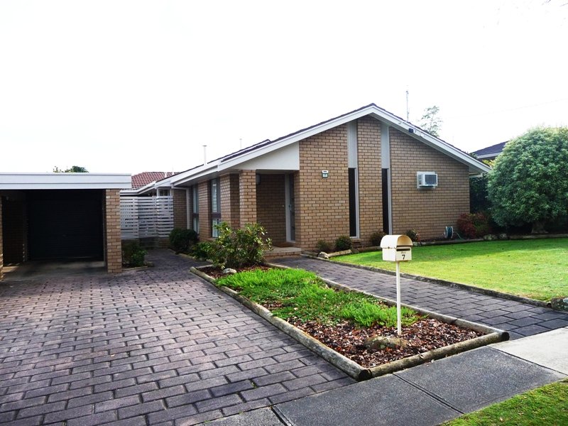 7 Moe Street, Drouin, VIC 3818