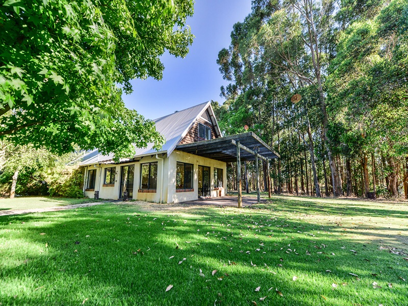 270 Duckpond Road, Wellard, WA 6170 - realestate.com.au