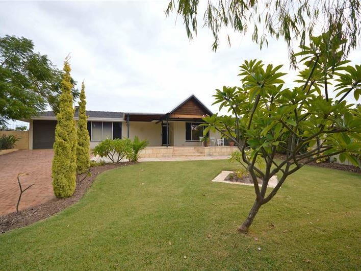 67 Safety Bay Road, Shoalwater, WA 6169 Property Details