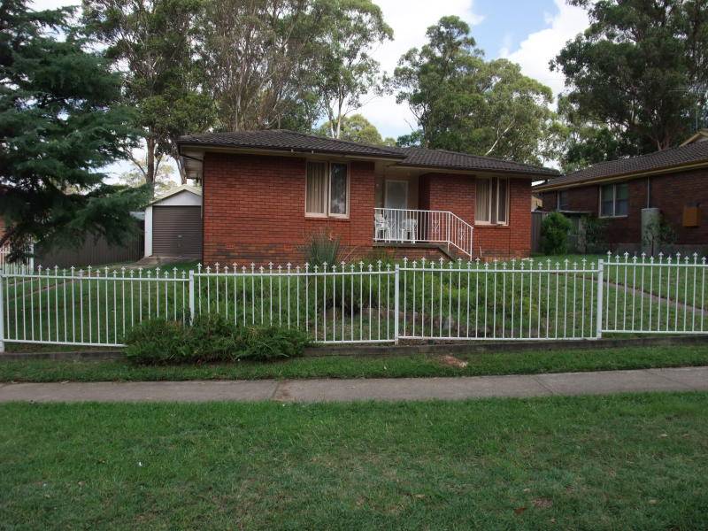 32 Cartwright Avenue, Miller, NSW 2168