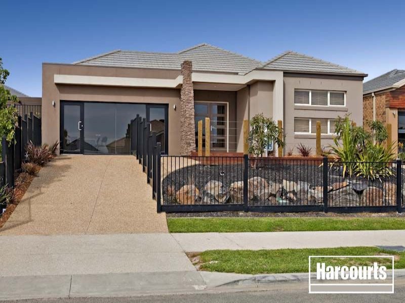 9 Botanic Drive, Pakenham, Vic 3810 Property Details